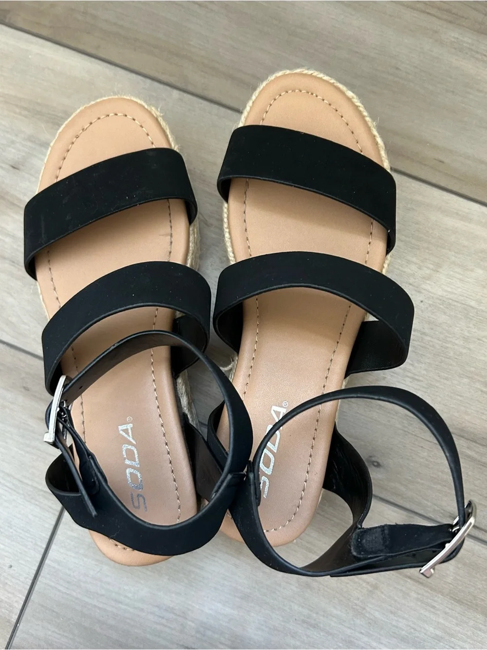 SODA Women's Black Strappy Buckle Espadrille Platform Sandals Size 6.5M